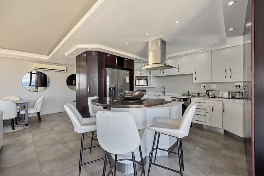 3 Bedroom Property for Sale in Bloubergstrand Western Cape